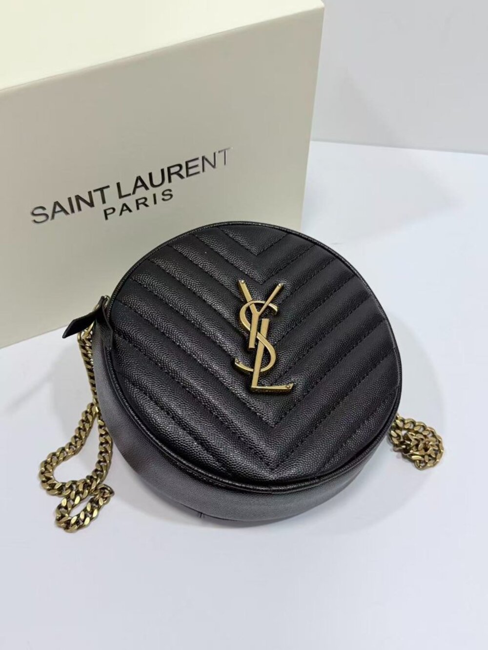 Yves Saint Laurent Women‘s Black Bag